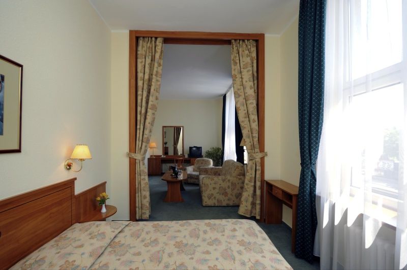 Hotel Millennium Budapeste Quarto foto